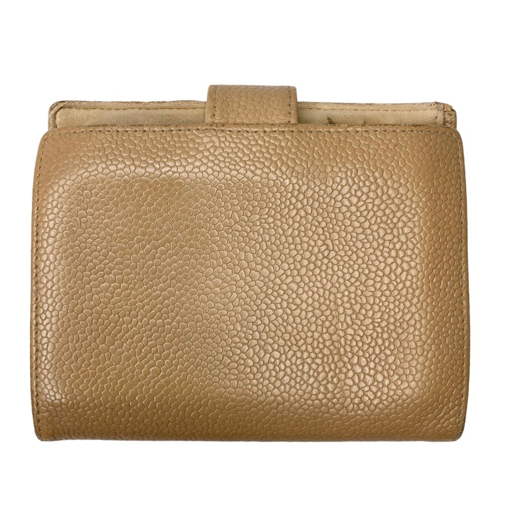 CHANEL Beige Pebbled Leather Bi-Fold Wallet - Picture 5 of 16